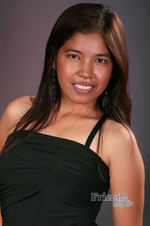 114200 - Maricel Age: 35 - Philippines