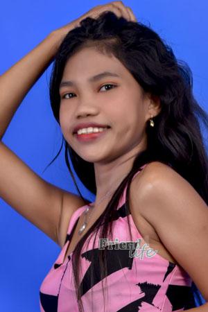 214920 - Kyla Age: 18 - Philippines