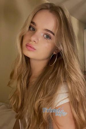 219629 - Diana Age: 19 - Ukraine