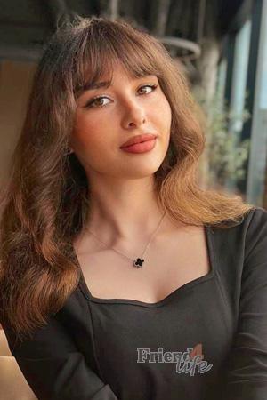 223006 - Elena Age: 18 - Ukraine
