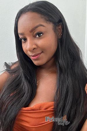 224132 - Paola Age: 27 - Colombia