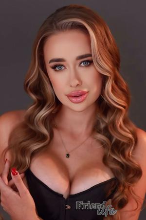 224422 - Valeriia Age: 22 - Ukraine