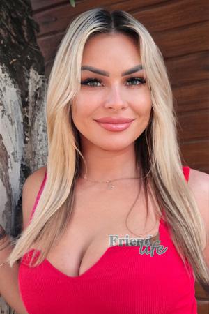 224582 - Angelica Age: 34 - Ukraine