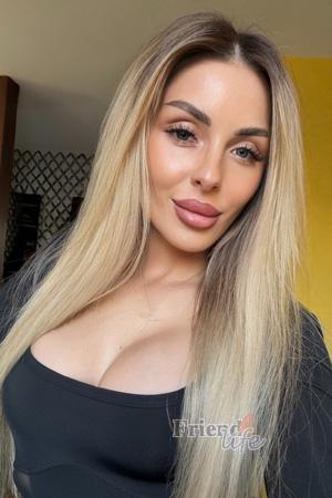 224586 - Kristina Age: 36 - Ukraine