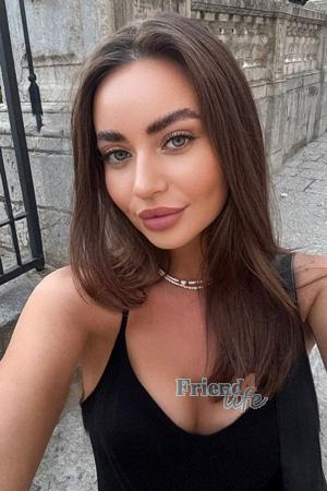 227852 - Nataliia Age: 27 - Ukraine