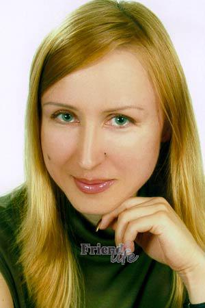 71069 - Svetlana Age: 43 - Ukraine
