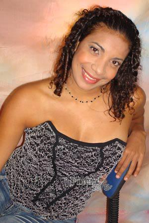 86099 - Nays Estela Age: 35 - Colombia