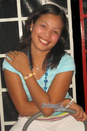87756 - Jeanne Amor Age: 24 - Philippines