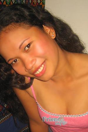 88703 - Doreen Age: 25 - Philippines