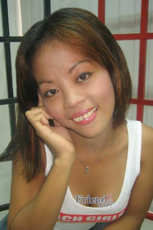 90602 - Maricel Age: 41 - Philippines